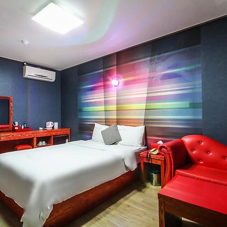 Hotel Lie Кодже Екстер'єр фото