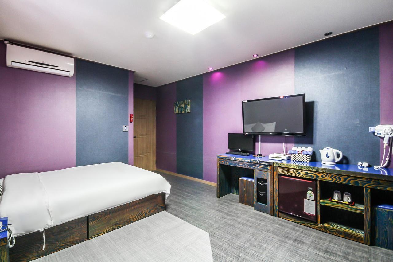 Hotel Lie Кодже Екстер'єр фото